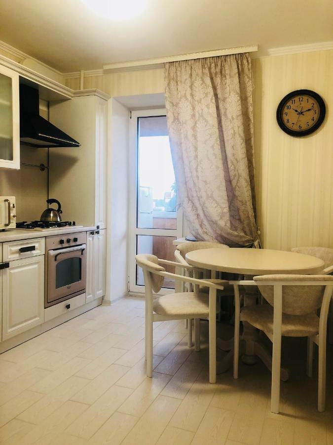 Classic Apartment Boryspil Zewnętrze zdjęcie